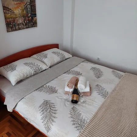 Apartment Dordevic *